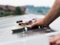 瑞士大學開發出屋頂型光伏系統的清潔機器人